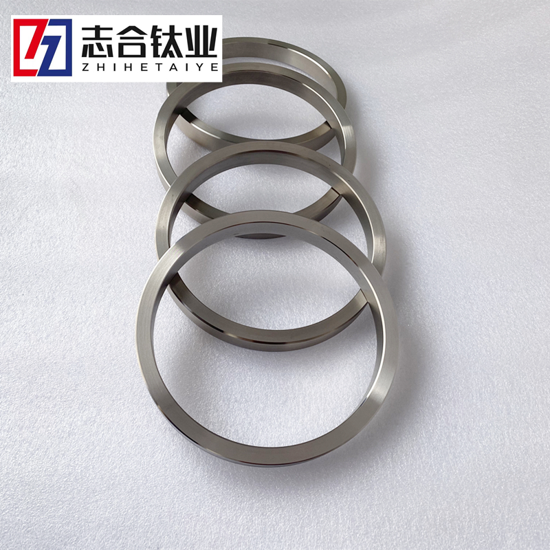 廠家現(xiàn)貨供應TA1 TA2 TC4 鈦環(huán) 鈦管件鈦餅 鈦翻邊鈦法蘭規(guī)格齊全